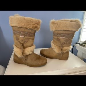 Tecnica apres ski boots Size 39. Excellent used condition.